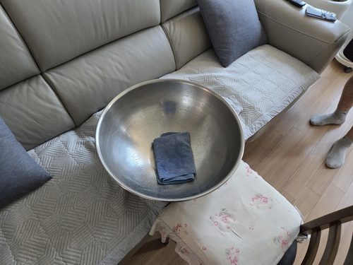 아파트 발코니 천장 물샘 검사 병점구 누수탐지 아파트 발코니 천장 물샘 검사