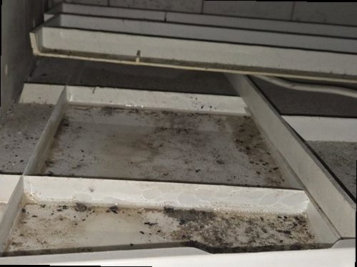동래구 누수탐지 수도계량기 별침과 천장 누수 흔적을 확인하는 현장