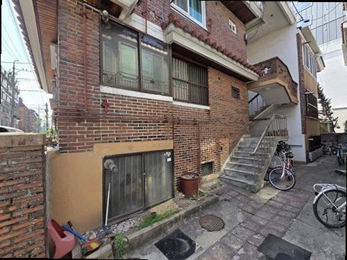 상록구 누수탐지 천장 물자국과 배관 누수 원인을 비교하는 점검 모습