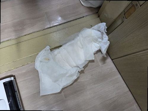 연수구 누수탐지 수도계량기 별침과 누수 점검 장비를 확인하는 현장