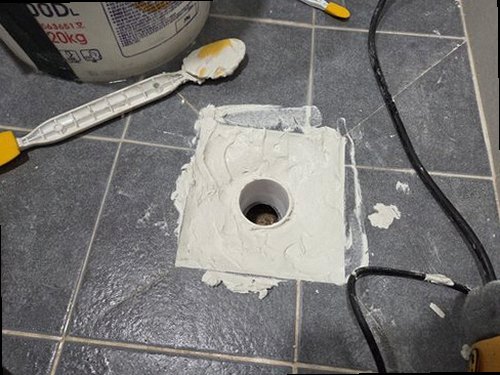 서대문구 누수탐지 욕실 천장에 번진 누수 얼룩과 점검 현장