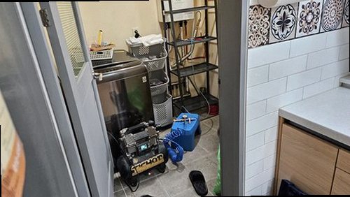 청주시 청원구 누수탐지 천장 물자국과 욕실 주변 누수 피해를 확인하는 현장