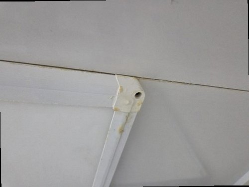 대덕구 누수탐지 욕실 천장 누수 흔적과 수도계량기 점검 장면