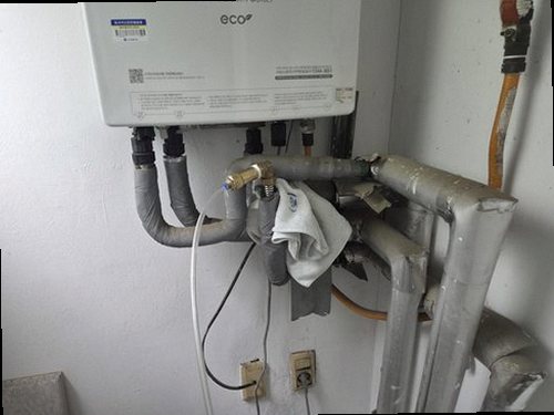 가평 누수탐지 누수 원인을 배관과 방수 문제로 구분하는 현장 점검 모습