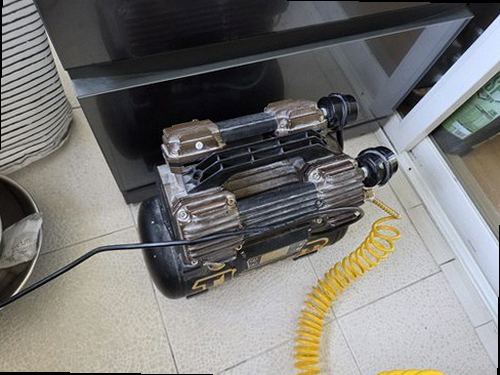 동대문구 누수탐지 수도계량기 별침 움직임을 확인하는 현장 점검